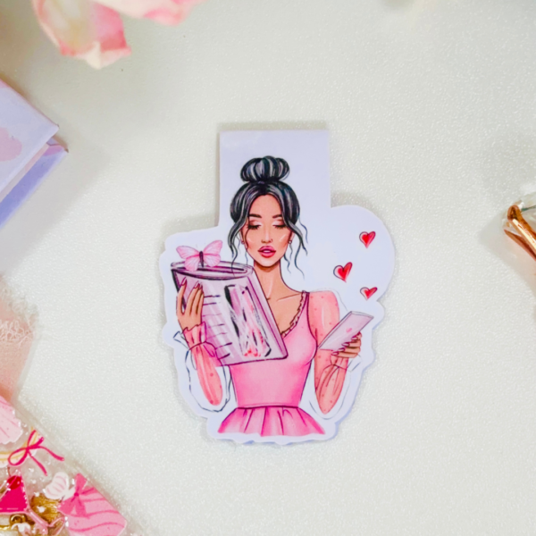 Chic Avenue Bookmark